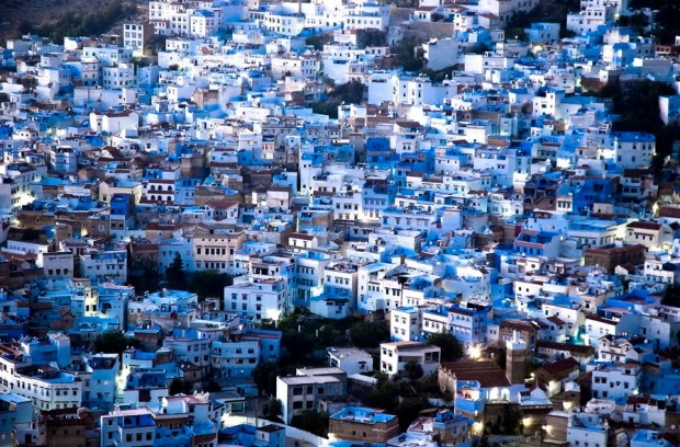 Vista da cidade de Chefchaouen, no norte de Marrocos / Reprodução/Zzvet/iStock