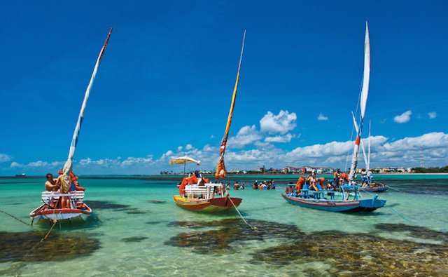 Guia Brasil 2012 - Roteiros - MaceiÛ a Recife
